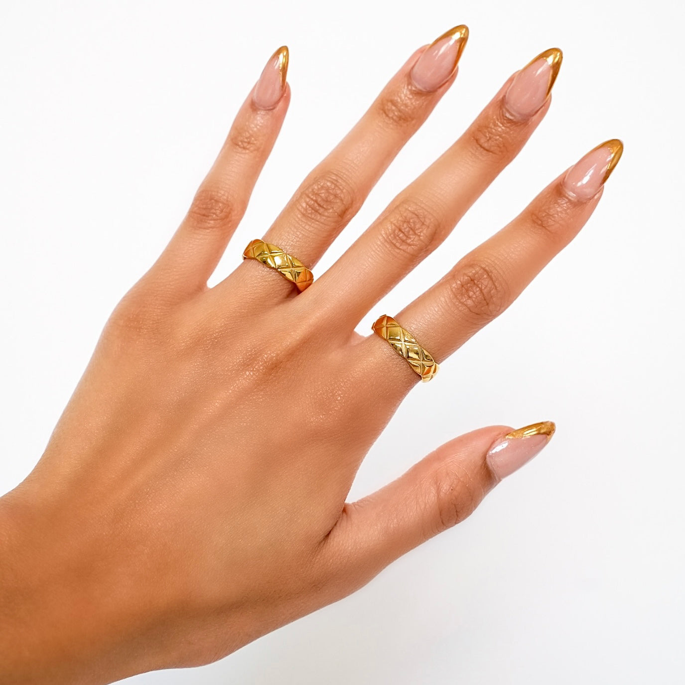 “Fall in Line” Ring